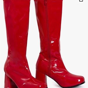 RETRO RED PLATFORM BOOTS